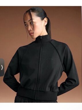 🔥Nike/Skims Women’s Black Full-Zip track Jacket Brand new Size XL